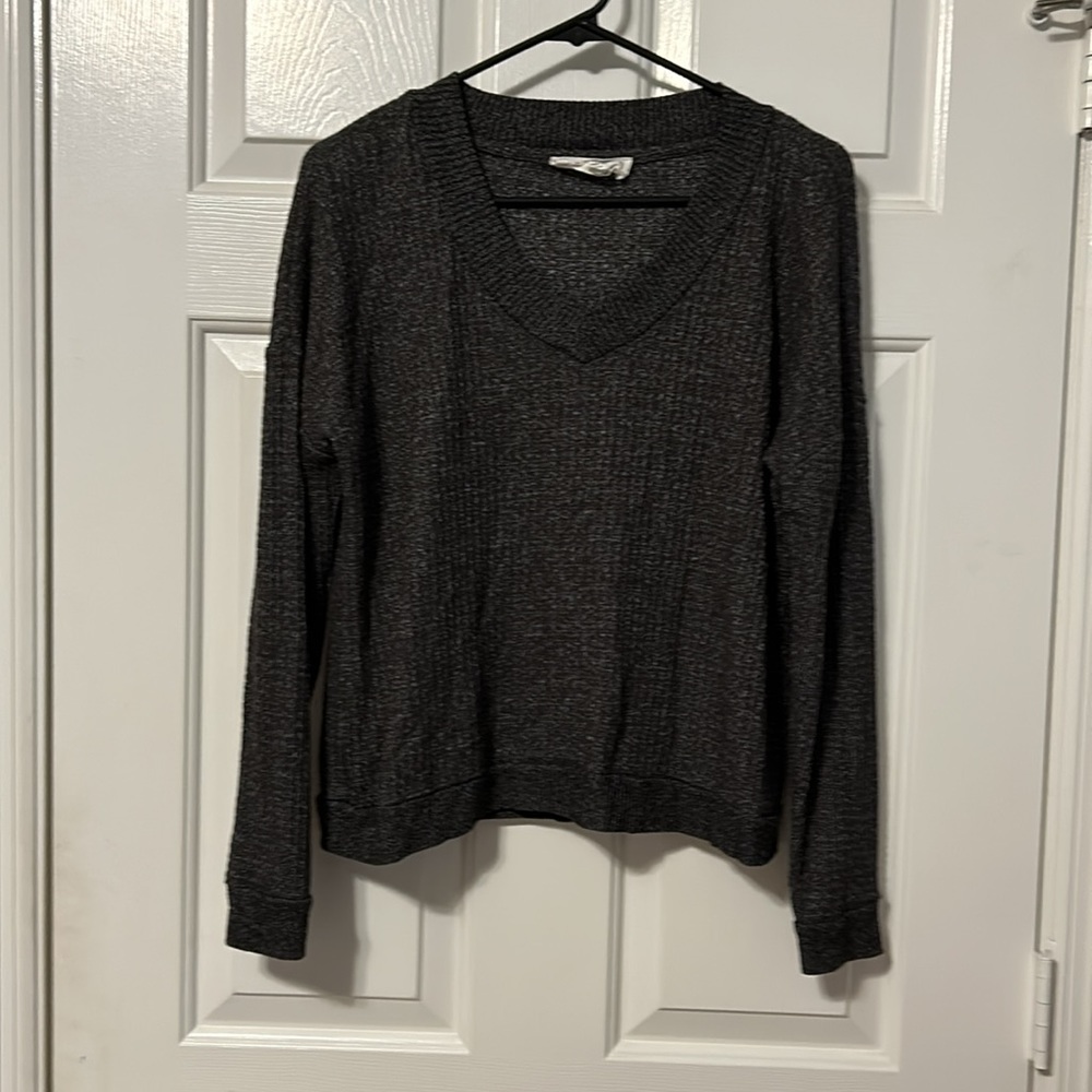 Hippie Rose Gray Sweater Size M